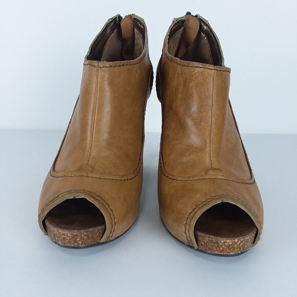 Apepazza Pavia Bootie 8.5 Tan Chunky Heel Distressed Leather Peeptoe Shoes Y2K‎ - Picture 6 of 12